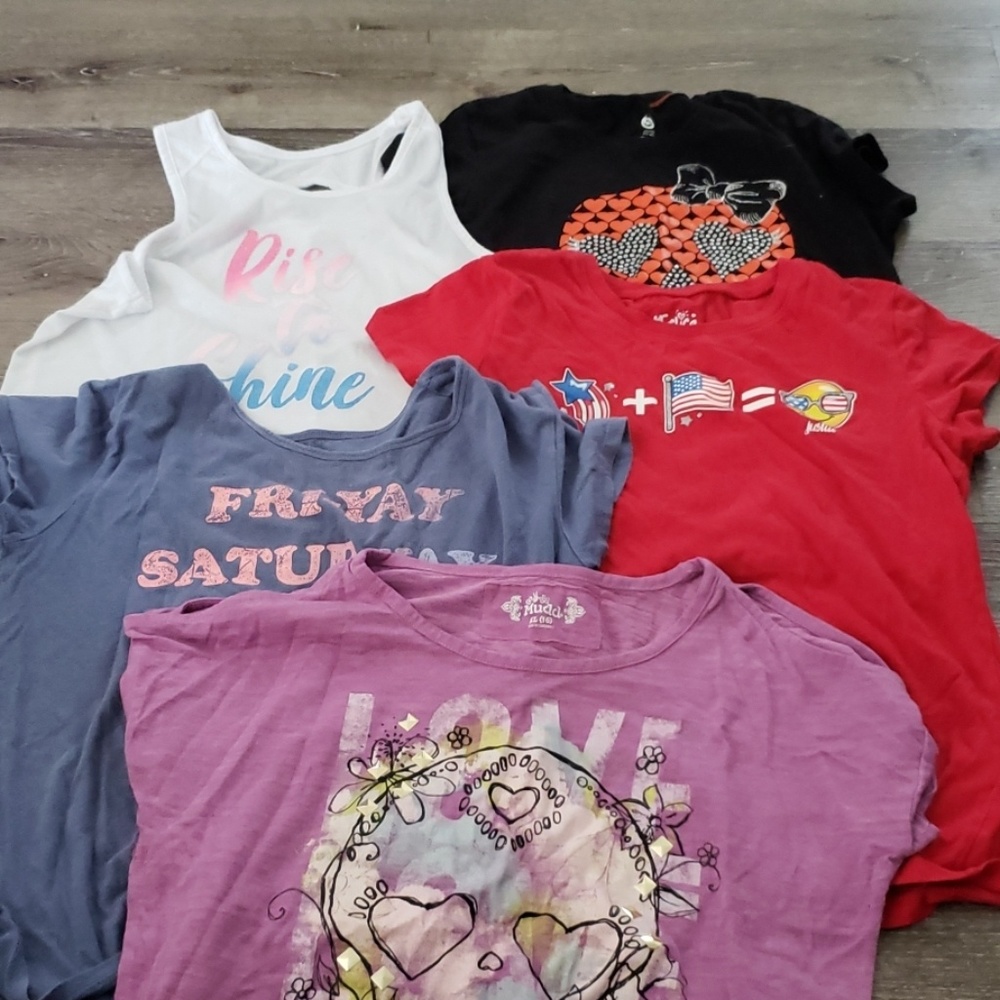 Girls size 14 tshirts  total of 5.